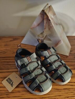 Eddie Bauer Size 9 Water Sandals